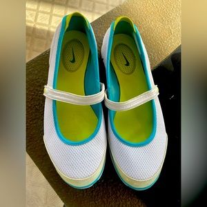 Nike water resistant slippers!